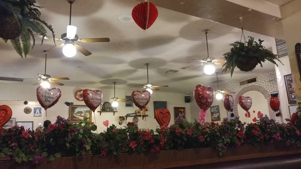 El Sombrero | restaurant | 2731 M St, Bakersfield, CA 93301, USA | 6613271075 OR +1 661-327-1075