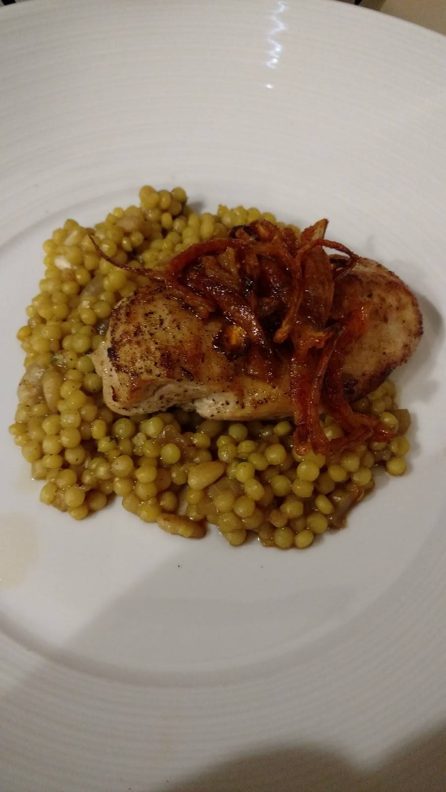 Waterleaf Restaurant | restaurant | 425 Fawell Blvd, Glen Ellyn, IL 60137, USA | 6309422284 OR +1 630-942-2284