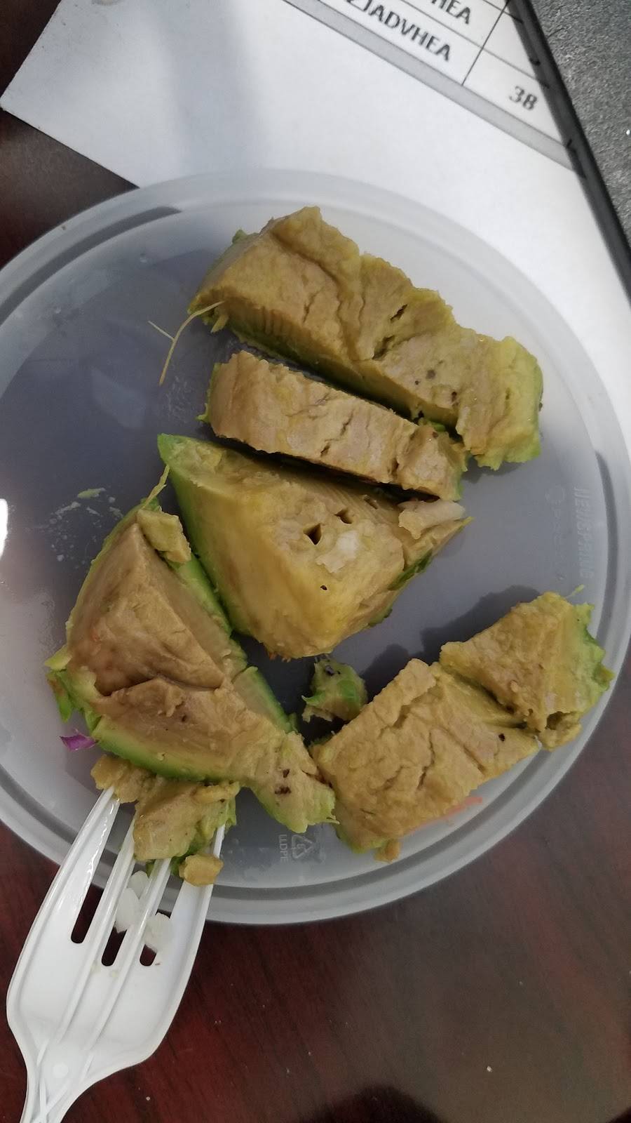 Ricos Chicken | restaurant | 146-04 45th Ave, Flushing, NY 11355, USA | 7188861491 OR +1 718-886-1491