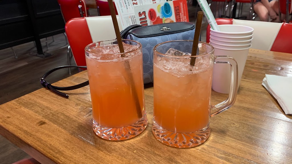 Bowlero Columbia | restaurant | 7100 Carved Stone, Columbia, MD 21045, USA | 4103817750 OR +1 410-381-7750