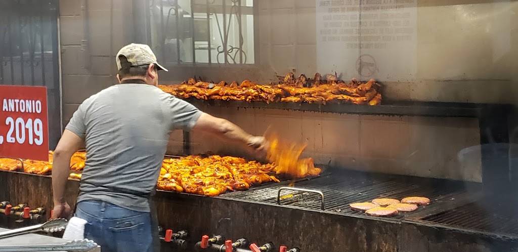 Pollos Asados Los Nortenos | restaurant | 4642 Rigsby Ave, San Antonio, TX 78222, USA | 2106483303 OR +1 210-648-3303