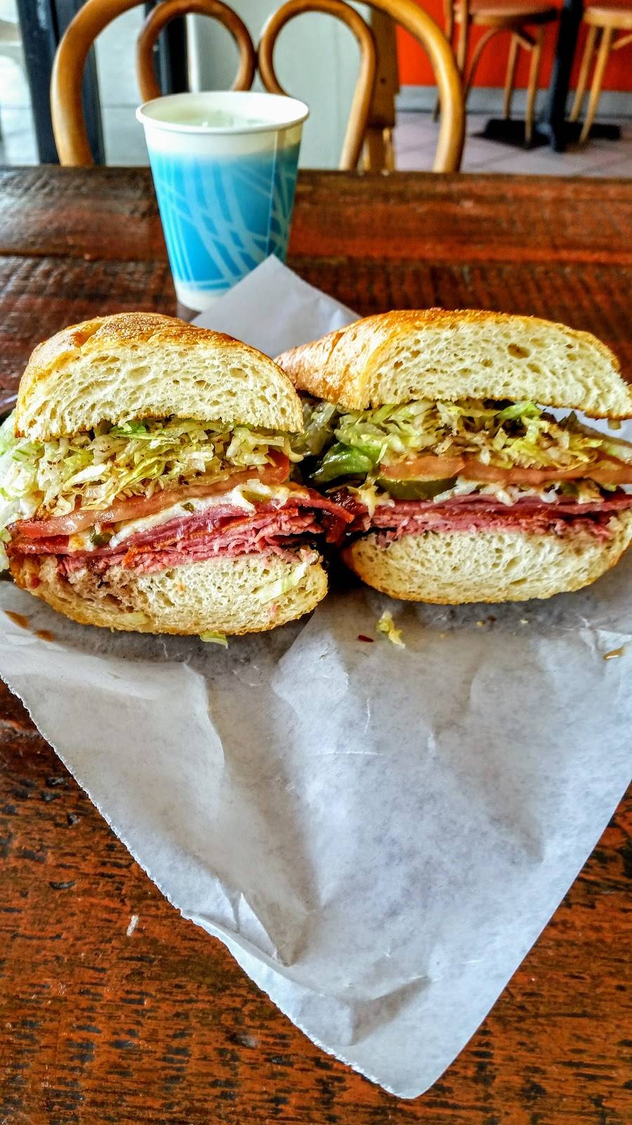 Stumpys Pizza & Subs | restaurant | 1331 E Northern Ave, Phoenix, AZ 85020, USA | 6029972727 OR +1 602-997-2727