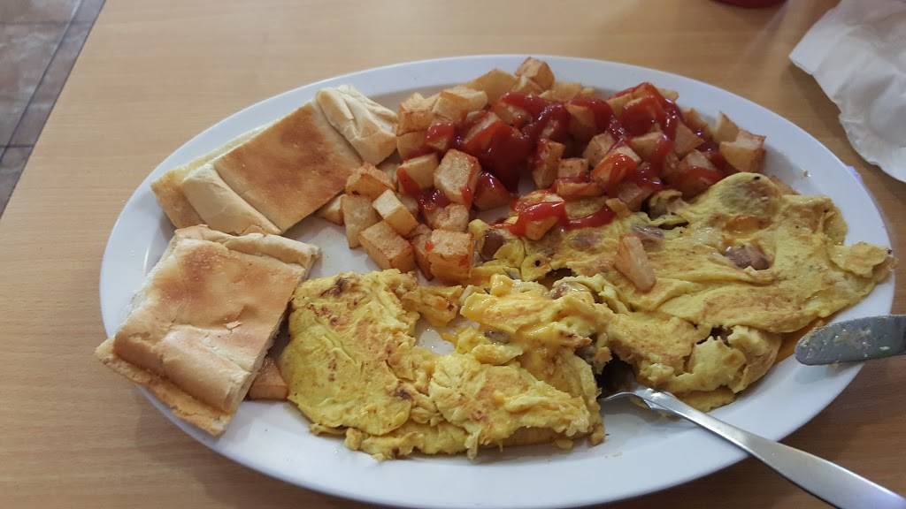 Tainos Kitchen | restaurant | 849 Mt Prospect Ave, Newark, NJ 07104, USA | 9737323344 OR +1 973-732-3344