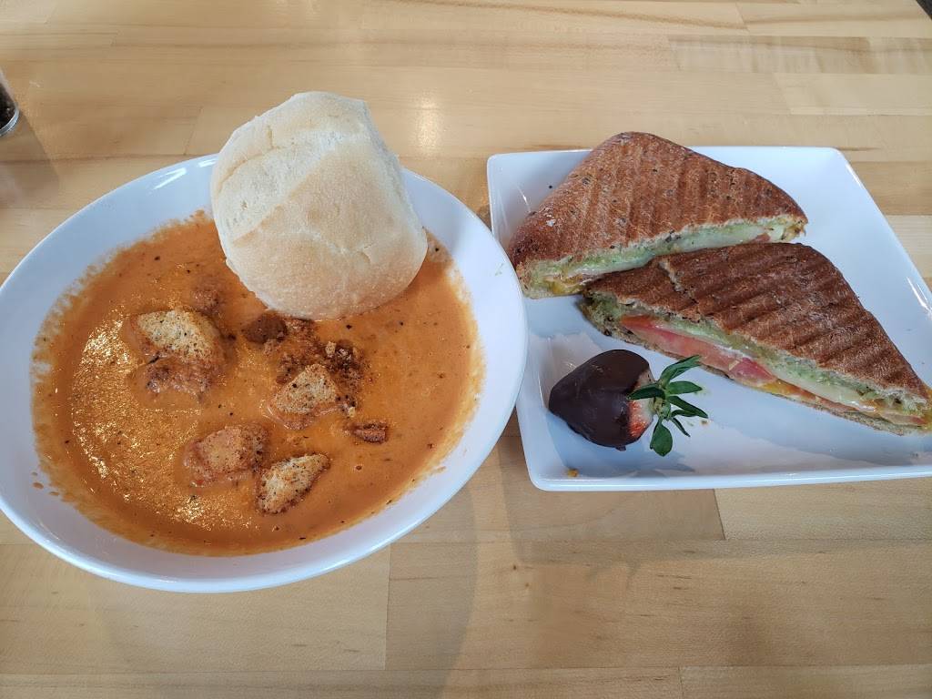 Café Zupas | meal takeaway | 1590 E Lake Cook Rd, Buffalo Grove, IL 60089, USA | 8477770526 OR +1 847-777-0526