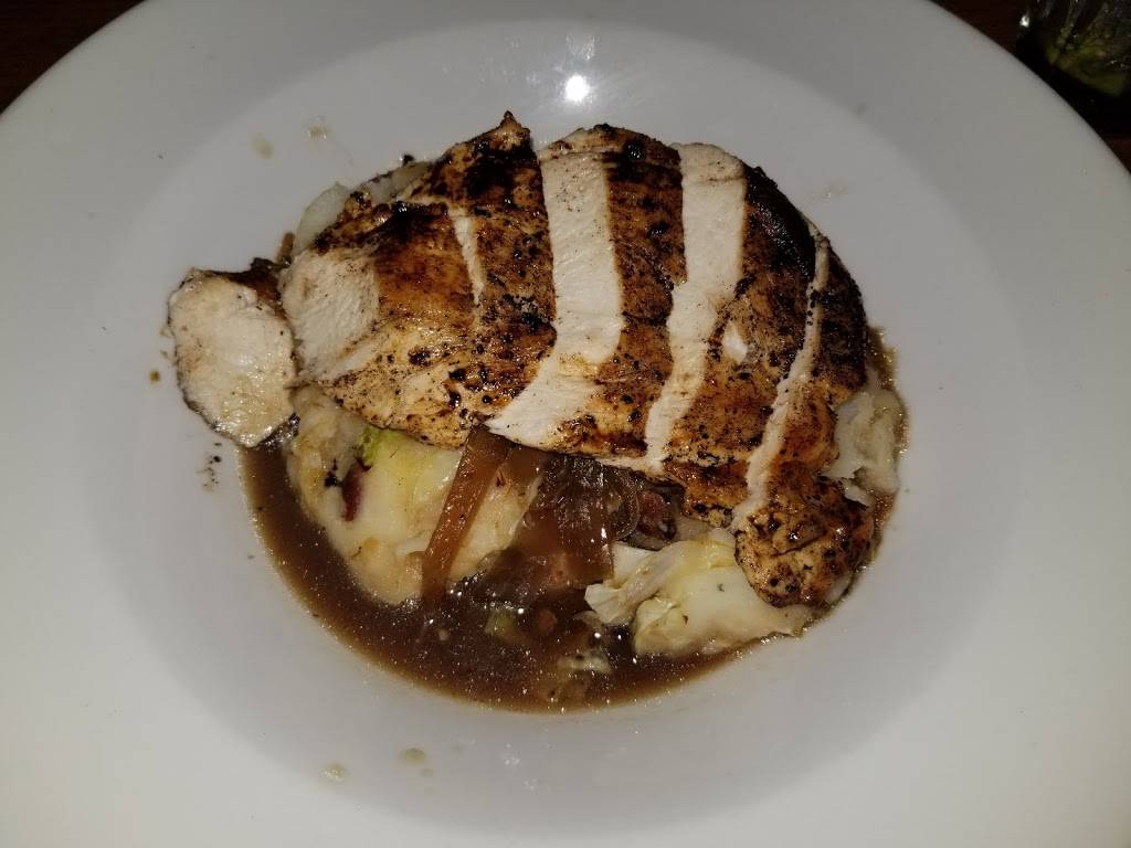 Quips Pub | restaurant | 457 New Holland Ave, Lancaster, PA 17602, USA | 7173973903 OR +1 717-397-3903