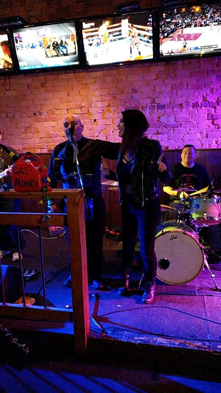 Sharkeys Pub | restaurant | 112 N Main St, Greenville, SC 29601, USA | 8642417988 OR +1 864-241-7988