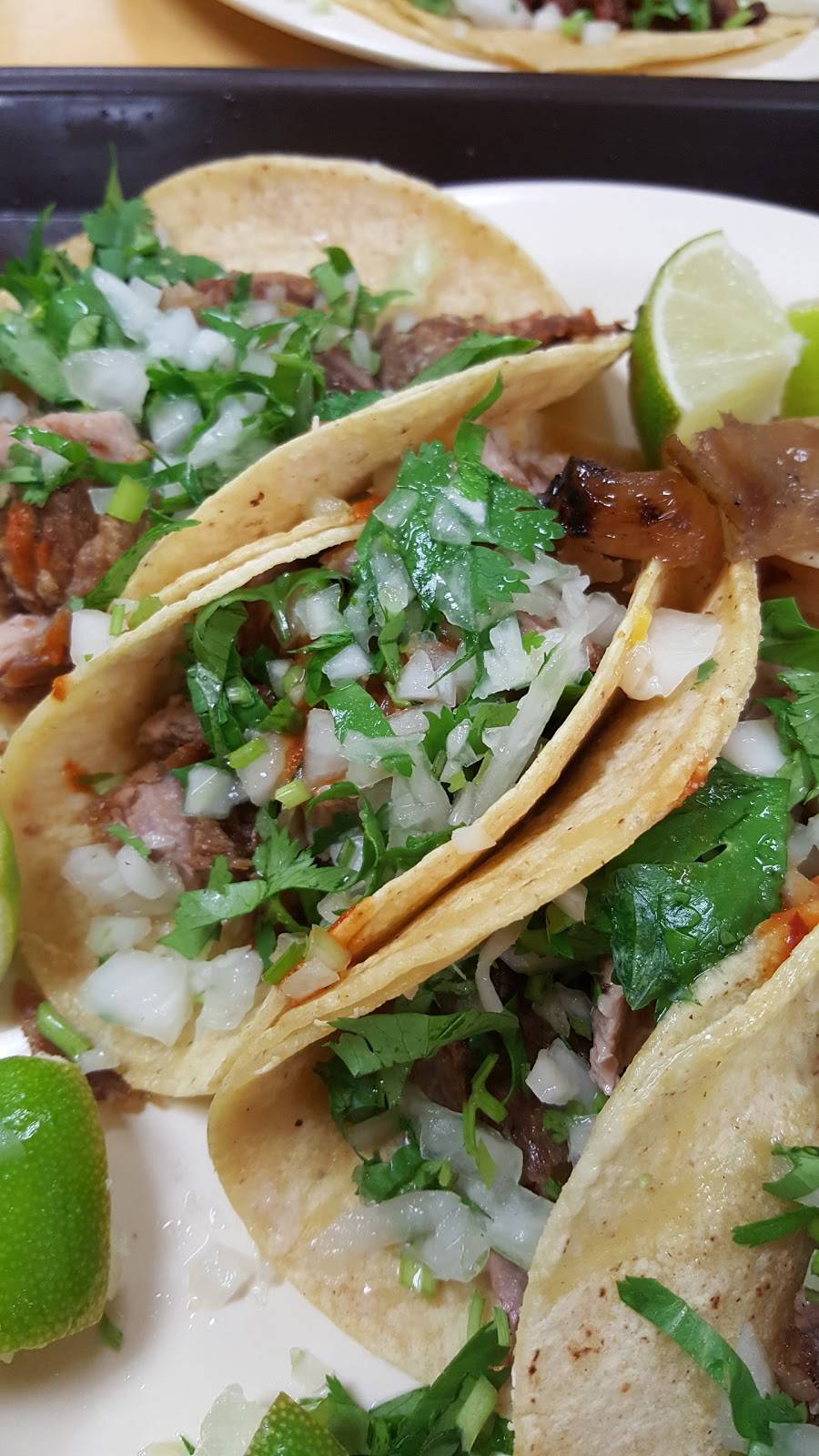 Juanitos Taqueria | restaurant | 4150 Hemphill St, Fort Worth, TX 76115, USA | 8179243636 OR +1 817-924-3636
