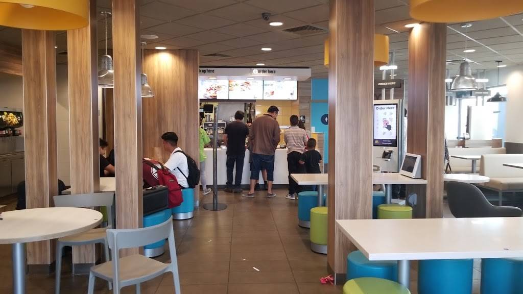 McDonalds | cafe | 7357 Alondra Blvd, Paramount, CA 90723, USA | 5626301444 OR +1 562-630-1444