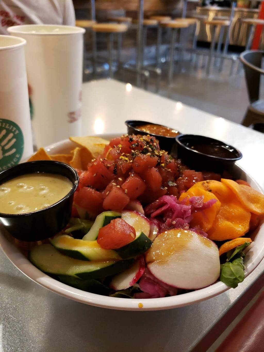 Slapfish | restaurant | 7280 W Bell Rd, Glendale, AZ 85308, USA | 6233349350 OR +1 623-334-9350