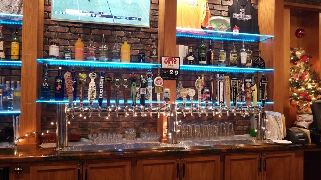 Tap Room 32 | restaurant | 140 W Main St, Gaylord, MI 49735, USA | 9897488552 OR +1 989-748-8552