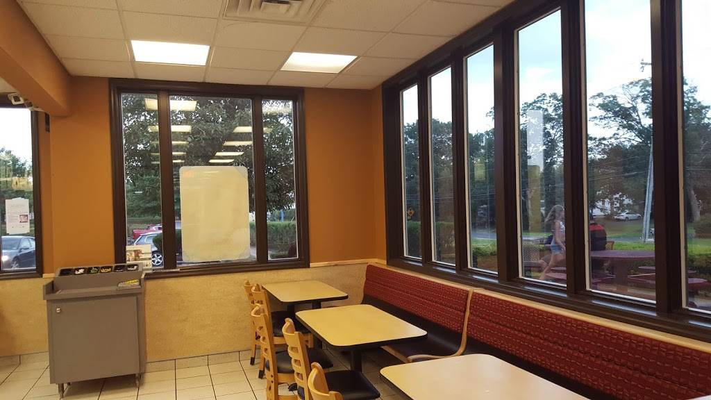 Dairy Queen | restaurant | 40 Trenton Lakewood Rd, Clarksburg, NJ 08510, USA | 6092596733 OR +1 609-259-6733