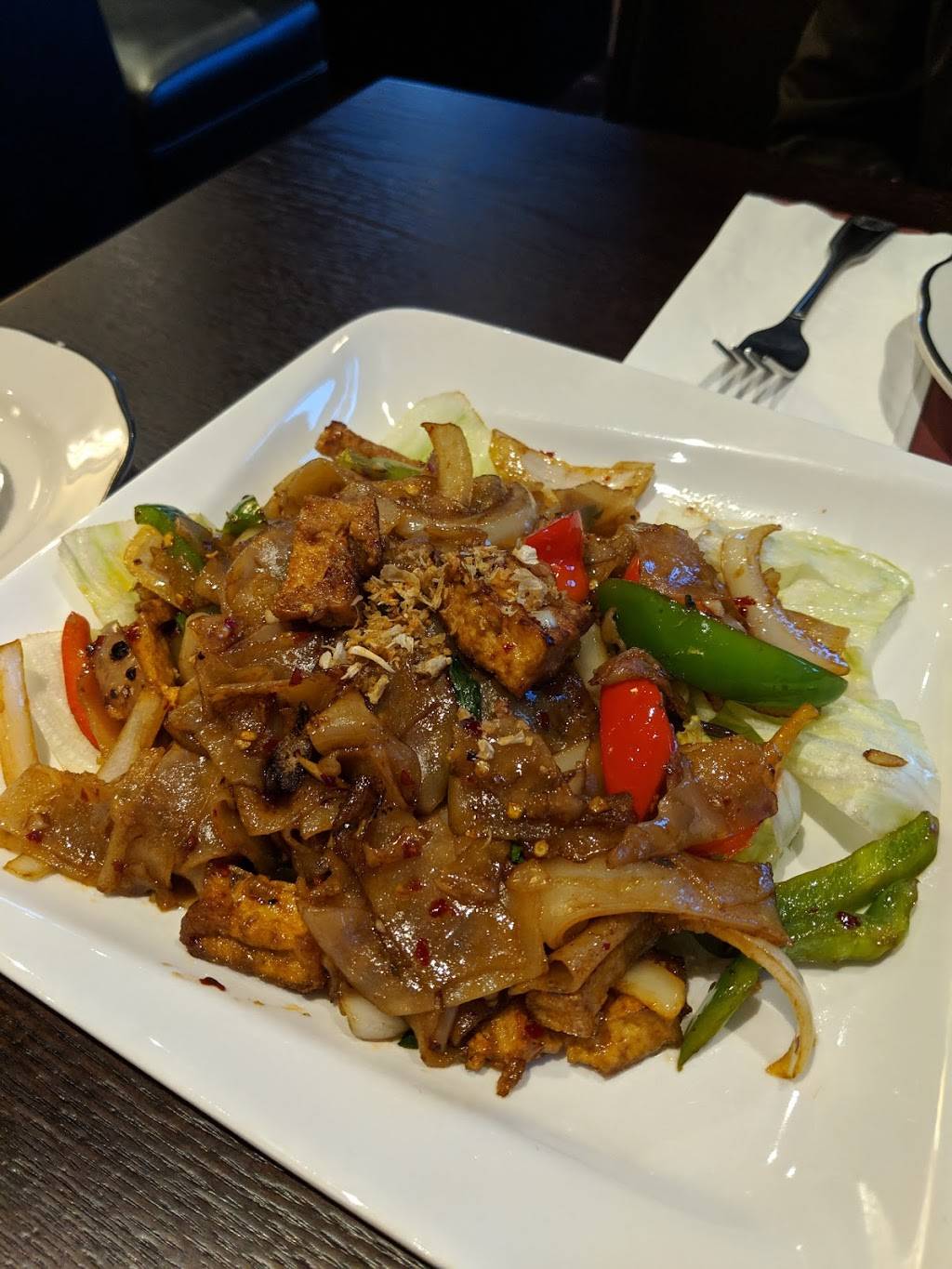 Kanok Thai Bistro | restaurant | 1450 Baker St suite c, Costa Mesa, CA 92626, USA | 6572475999 OR +1 657-247-5999