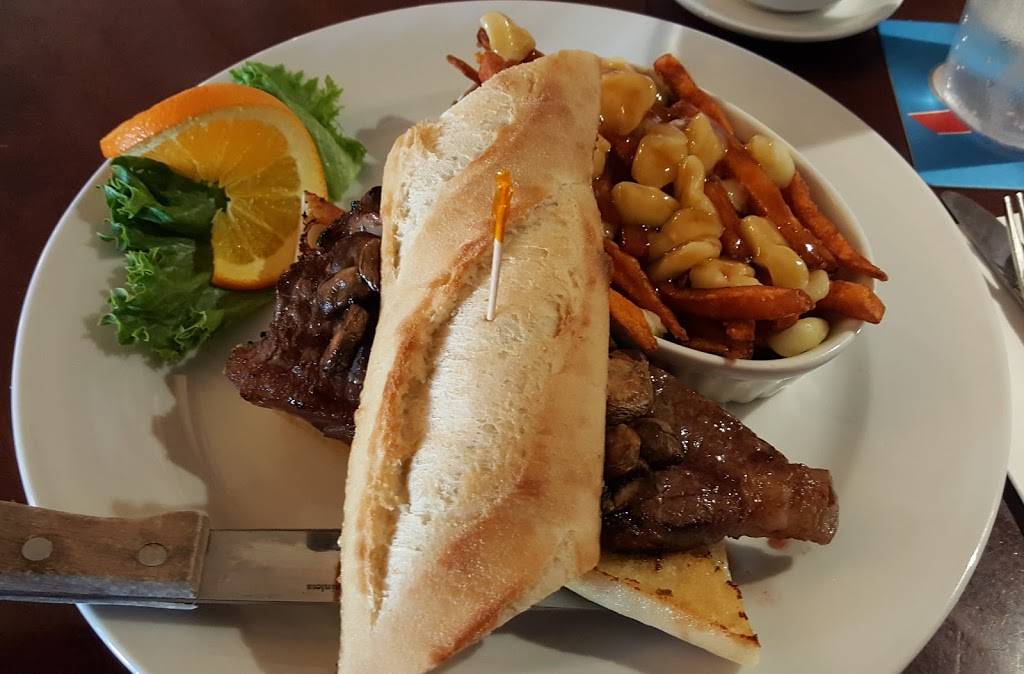 The Stout Monk | restaurant | 478 Dundas St W, Oakville, ON L6H 6Y3, Canada | 9052574004 OR +1 905-257-4004