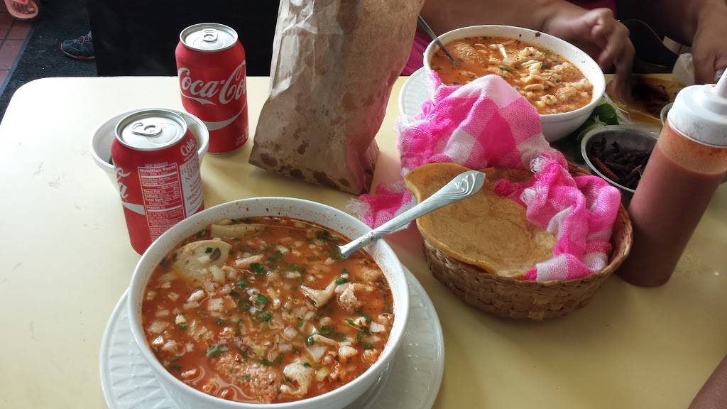 Ramirez Taco Shop | restaurant | 3642 National Ave, San Diego, CA 92113, USA | 6192649568 OR +1 619-264-9568