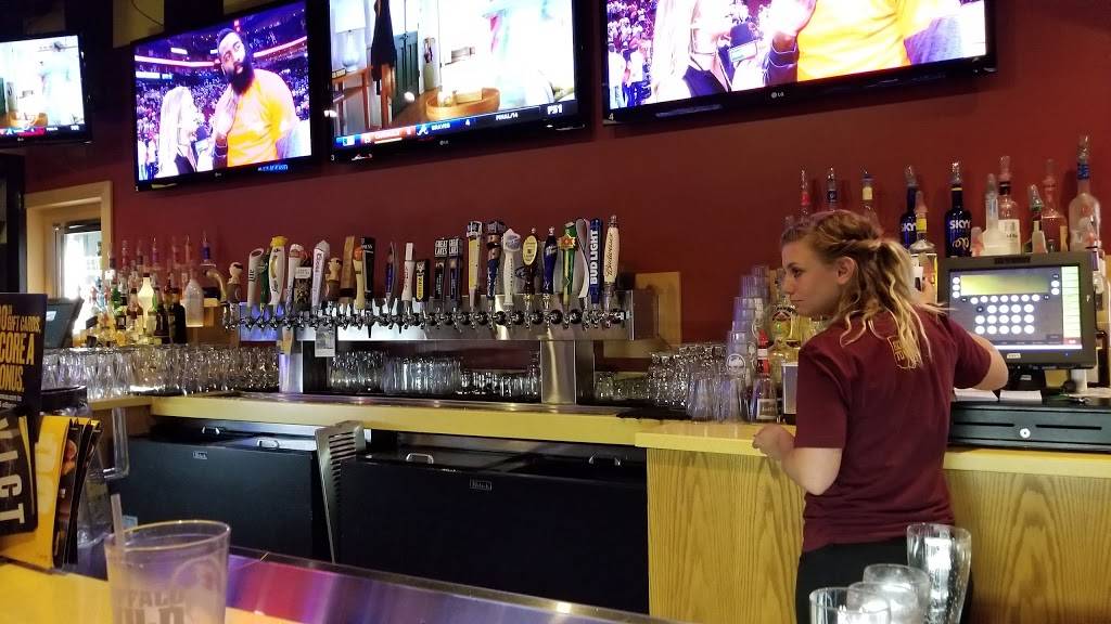 Buffalo Wild Wings | restaurant | 5433 Mayfield Rd, Lyndhurst, OH 44124, USA | 4406059464 OR +1 440-605-9464