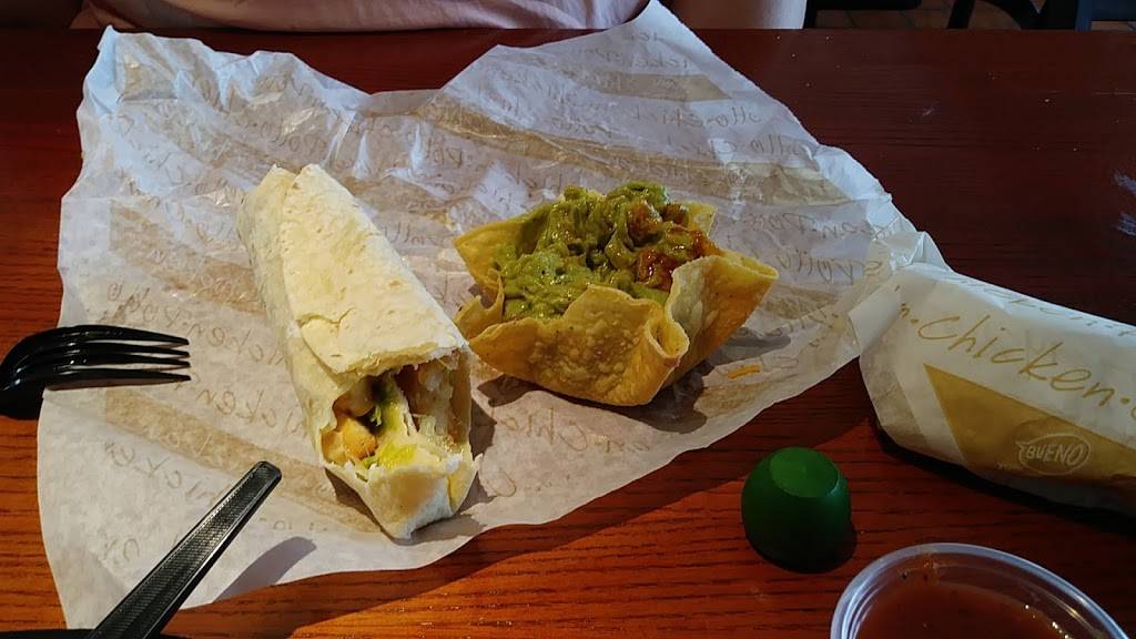 Taco Bueno | restaurant | 2814 E 11th St, Tulsa, OK 74104, USA | 9185836447 OR +1 918-583-6447