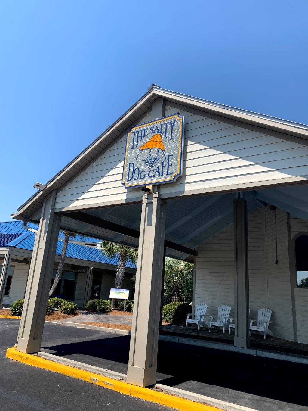 Salty Dog Cafe Bohicket | restaurant | 1882 Andell Bluff Blvd, Johns Island, SC 29455, USA | 8439527335 OR +1 843-952-7335