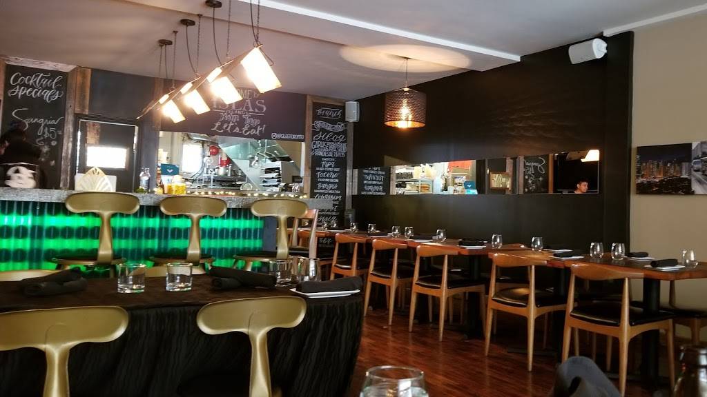 iSLAS FILIPINO BBQ & BAR | restaurant | 1690 Queen St W, Toronto, ON M6R 1B3, Canada | 4165330777 OR +1 416-533-0777