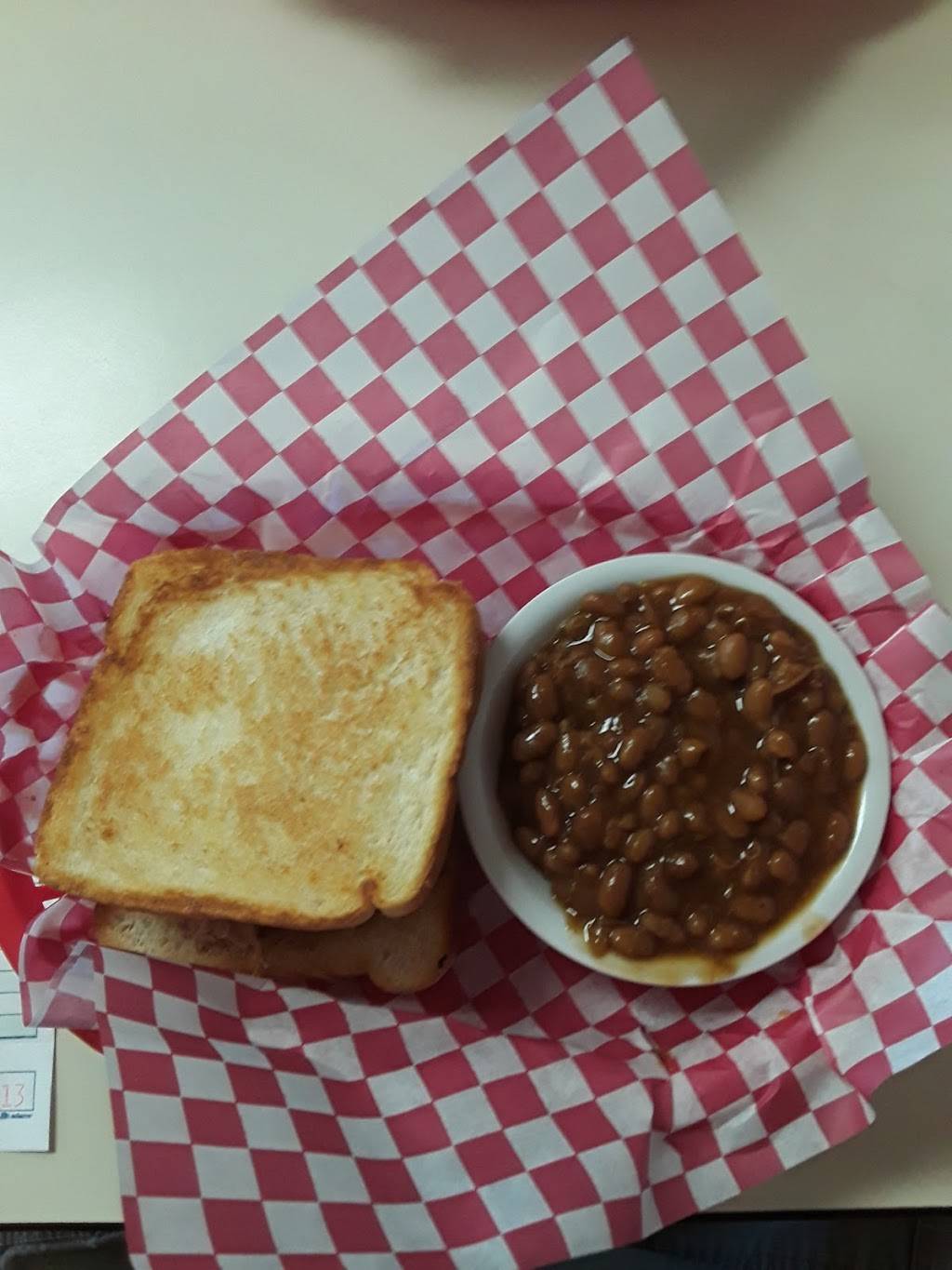 Charlies Smokehouse BBQ | restaurant | 5156 MO-34, Burfordville, MO 63739, USA | 5739793096 OR +1 573-979-3096