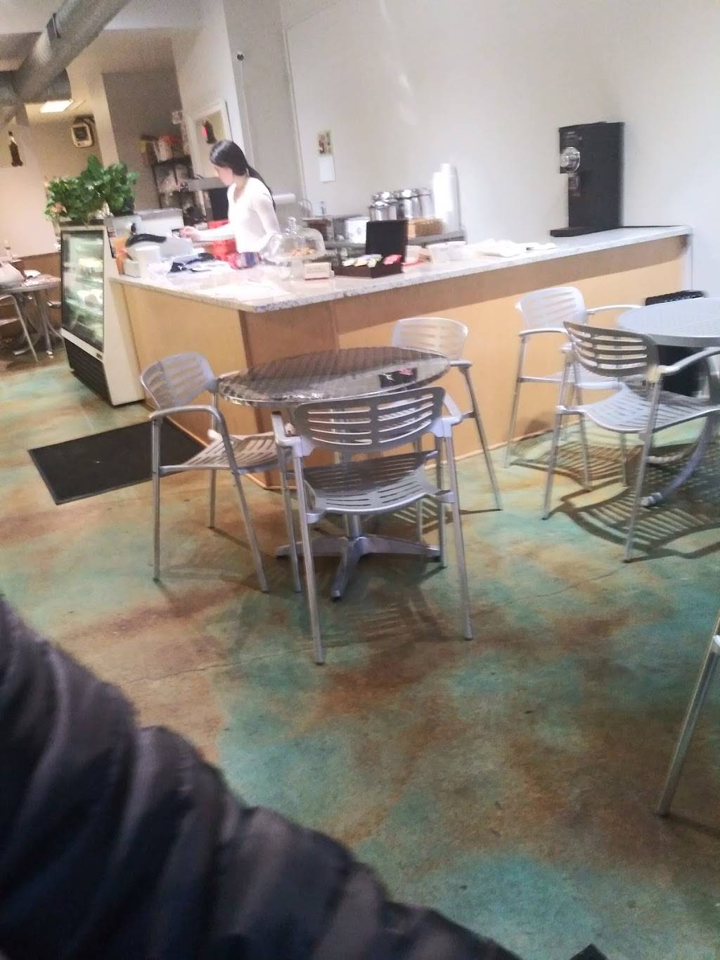 Cafe At the Lofts | restaurant | 300 Heinz St # C117, Pittsburgh, PA 15212, USA | 4123220570 OR +1 412-322-0570