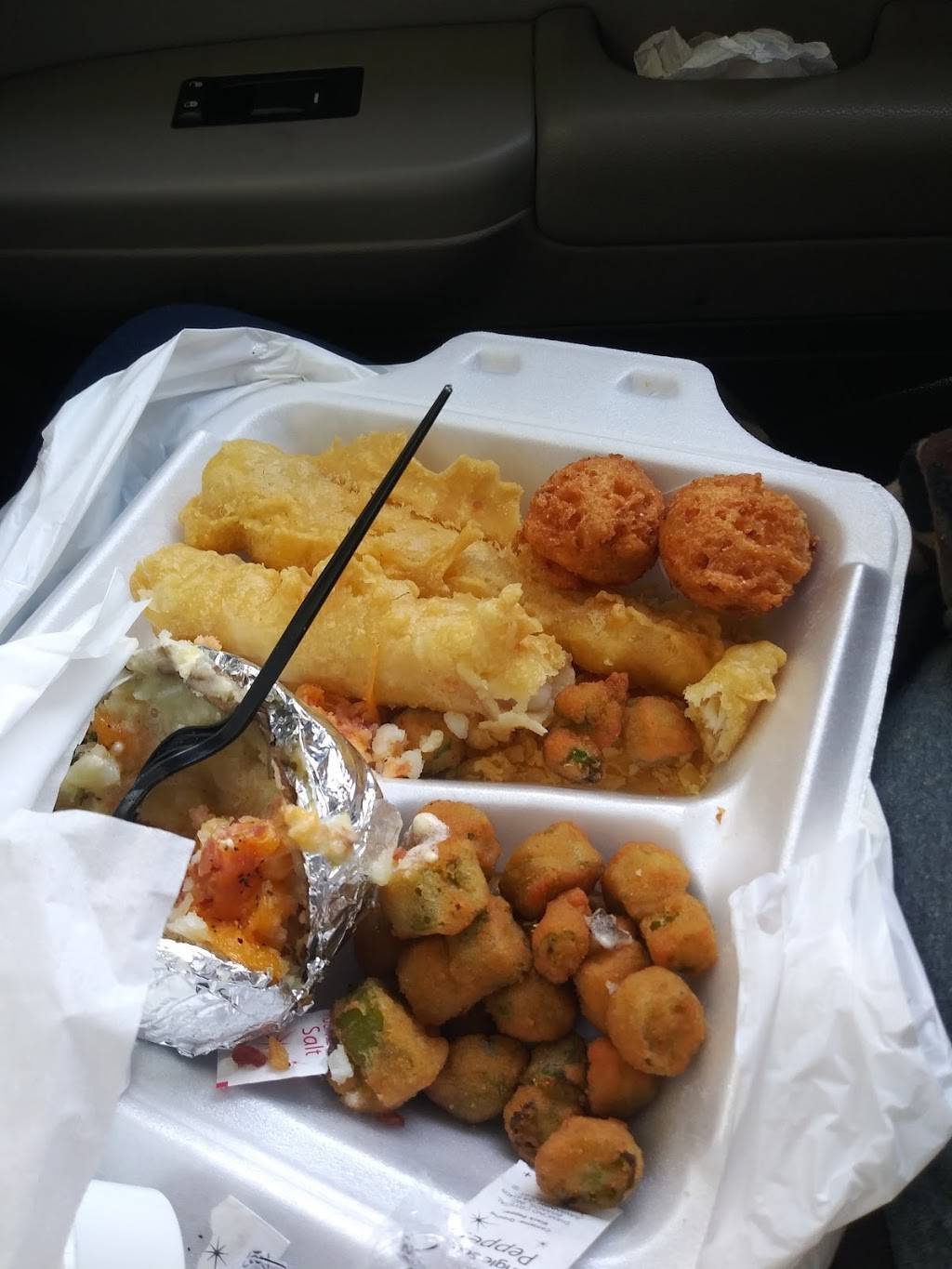 Sonic Drive-In | restaurant | 3980 GA 17Alt, Eastanollee, GA 30538, USA | 7068860089 OR +1 706-886-0089