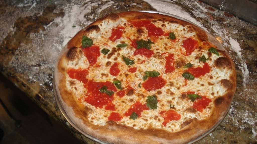 Sicilian Oven | restaurant | Boca Village Square, 21170 St Andrews Blvd #9, Boca Raton, FL 33433, USA | 5617509772 OR +1 561-750-9772