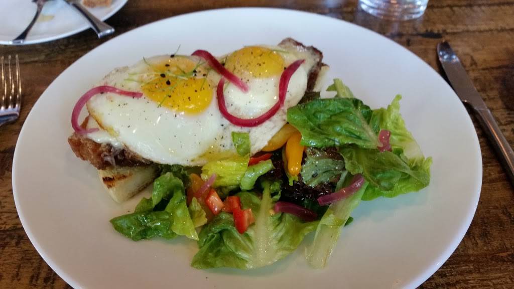 Hawks Public House | restaurant | 1525 Alhambra Blvd, Sacramento, CA 95816, USA | 9165884440 OR +1 916-588-4440