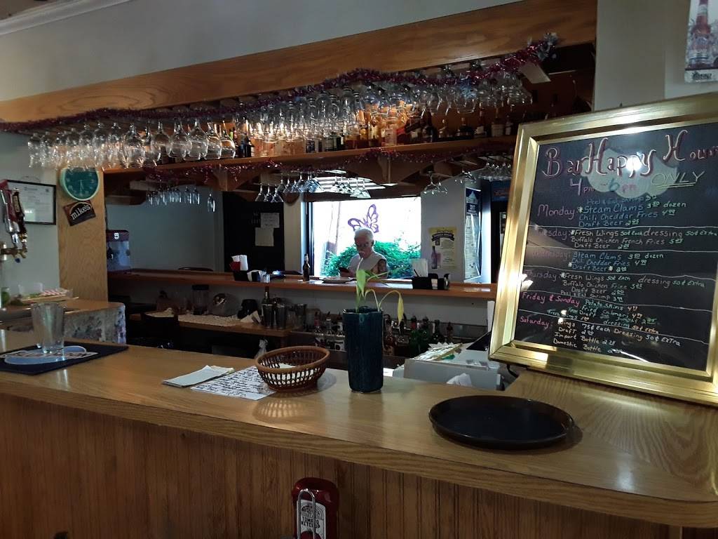 Chestnut Hill Diner | restaurant | RR 209, Brodheadsville, PA 18322, USA | 5709923222 OR +1 570-992-3222