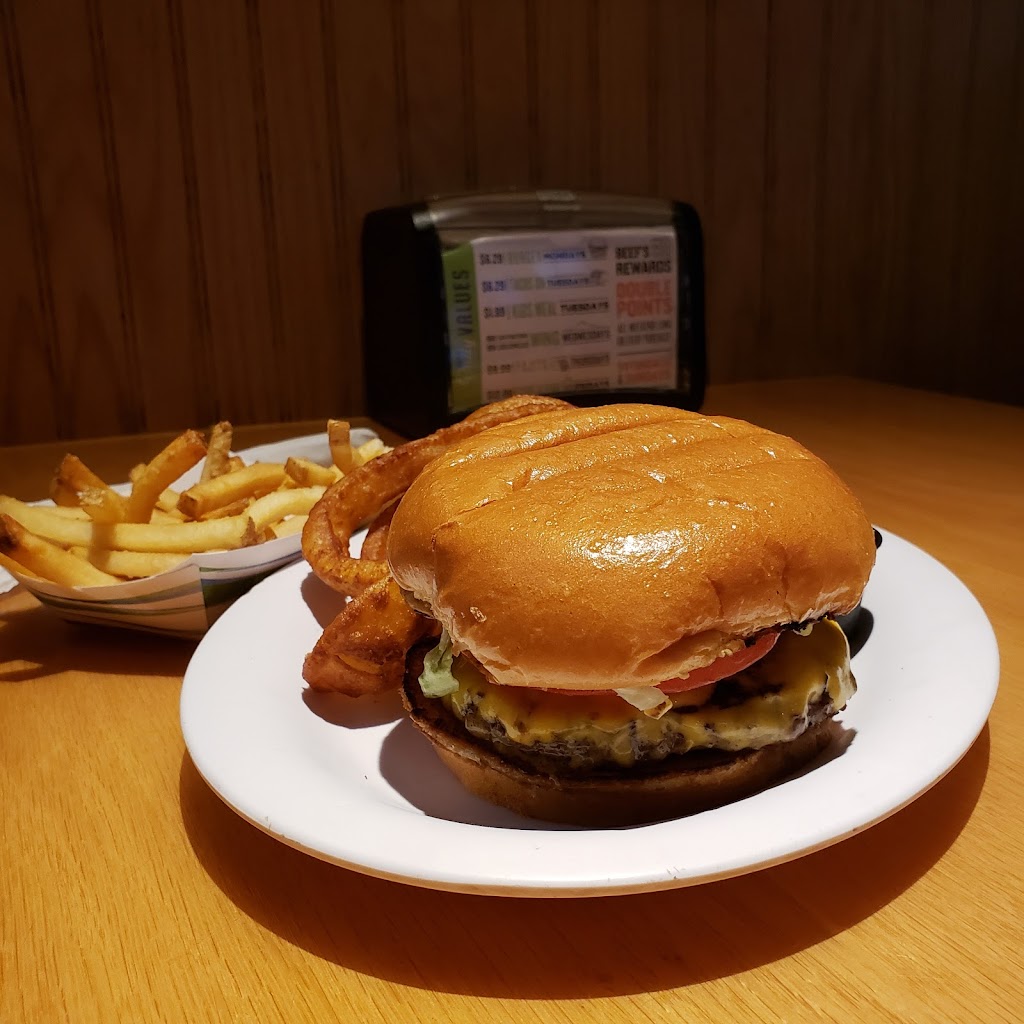 Beef O Bradys | restaurant | 4944 Malloy Plaza E, Marianna, FL 32448, USA | 8504820002 OR +1 850-482-0002