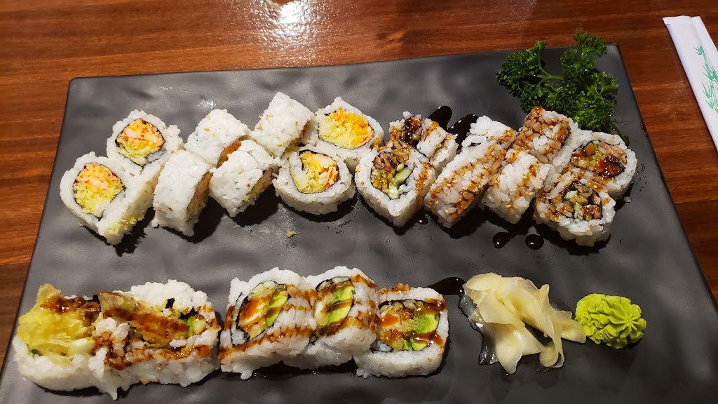 Tomo Japanese Restaurant | restaurant | 918 S Belt Hwy, St Joseph, MO 64507, USA | 8162323001 OR +1 816-232-3001