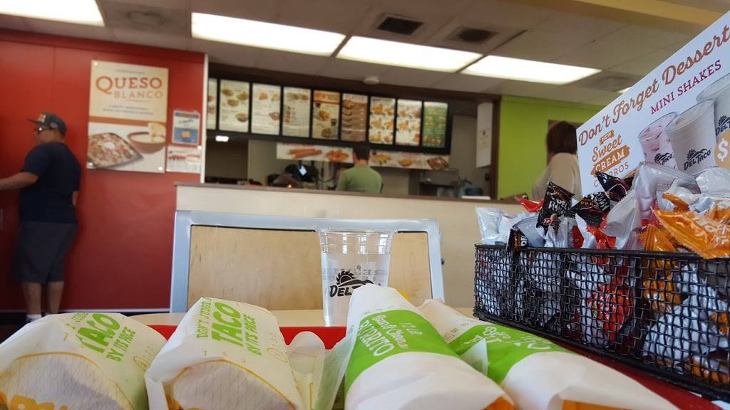 Del Taco | meal takeaway | 6014 Orangethorpe Ave, Buena Park, CA 90620, USA | 7149944800 OR +1 714-994-4800