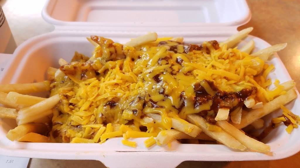 Wienerschnitzel | restaurant | 411 N Capitol Ave, San Jose, CA 95133, USA | 4089239492 OR +1 408-923-9492