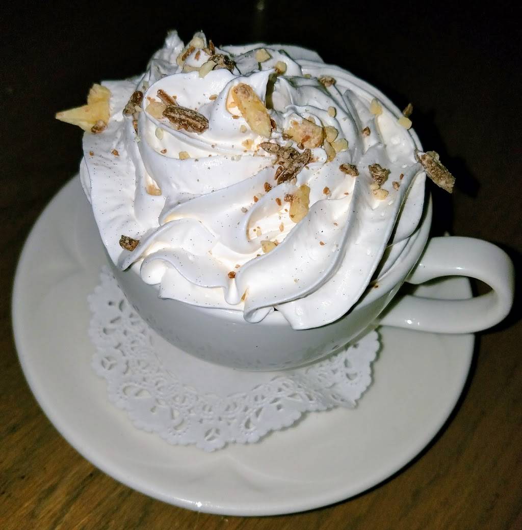 Georgetown | restaurant | 18515 Detroit Rd, Lakewood, OH 44107, USA | 2162213500 OR +1 216-221-3500