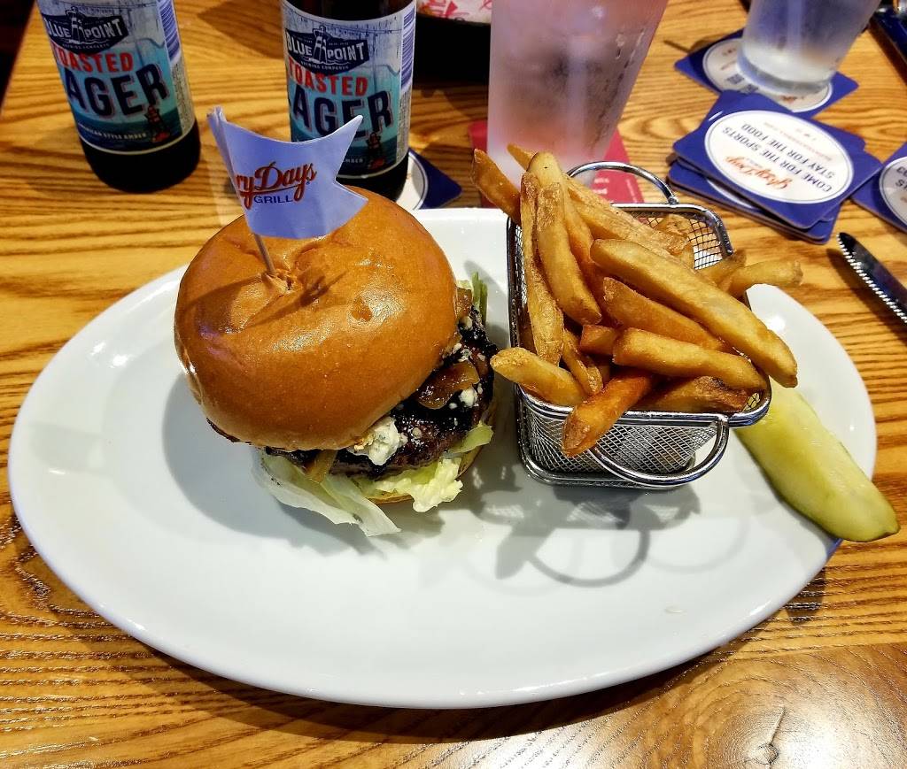 Glory Days Grill | restaurant | 28812 FL-54, Wesley Chapel, FL 33545, USA | 8135357678 OR +1 813-535-7678