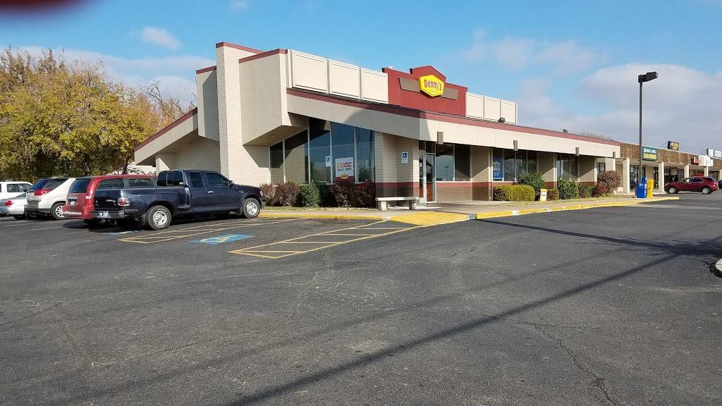 Dennys | restaurant | 4024 E Harry St, Wichita, KS 67218, USA | 3166838362 OR +1 316-683-8362