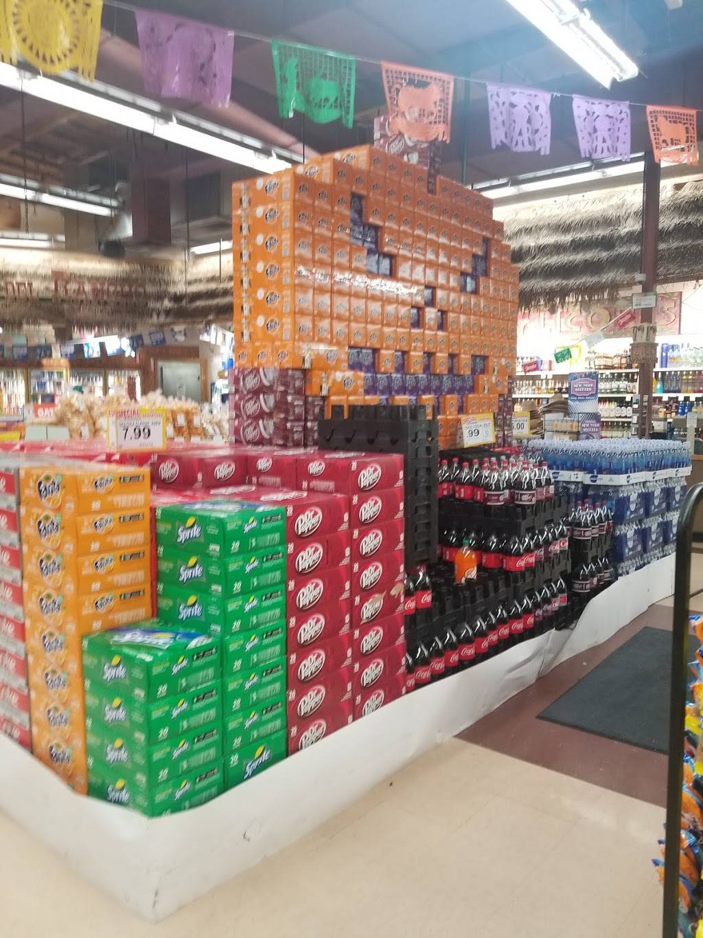 Los Altos Ranch Market | bakery | 5802 W Thomas Rd, Phoenix, AZ 85033, USA | 6238730189 OR +1 623-873-0189