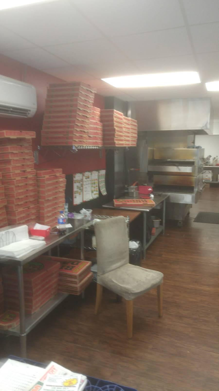 Foxs Pizza Den | restaurant | 716 5th Ave, New Kensington, PA 15068, USA | 7243393933 OR +1 724-339-3933
