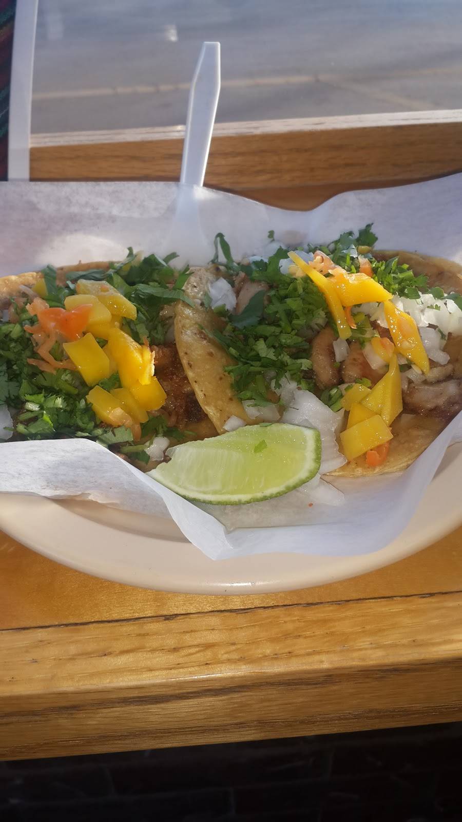 Gil Tacos | restaurant | south in, 1665 S Lynhurst Dr, Indianapolis, IN 46241, USA | 3179929046 OR +1 317-992-9046