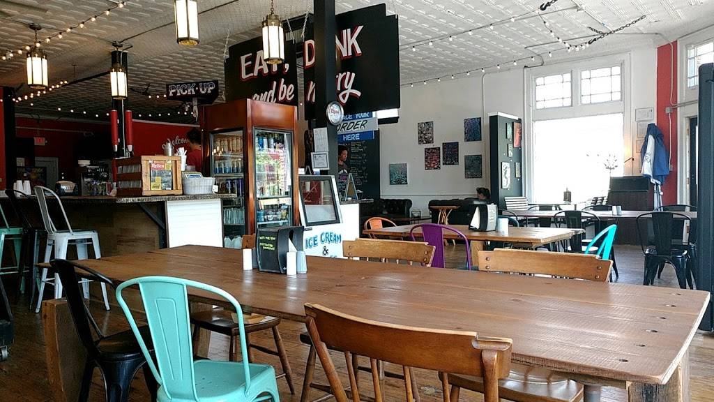 The Spot | restaurant | 1800 E Main St, Chattanooga, TN 37404, USA | 4238035744 OR +1 423-803-5744