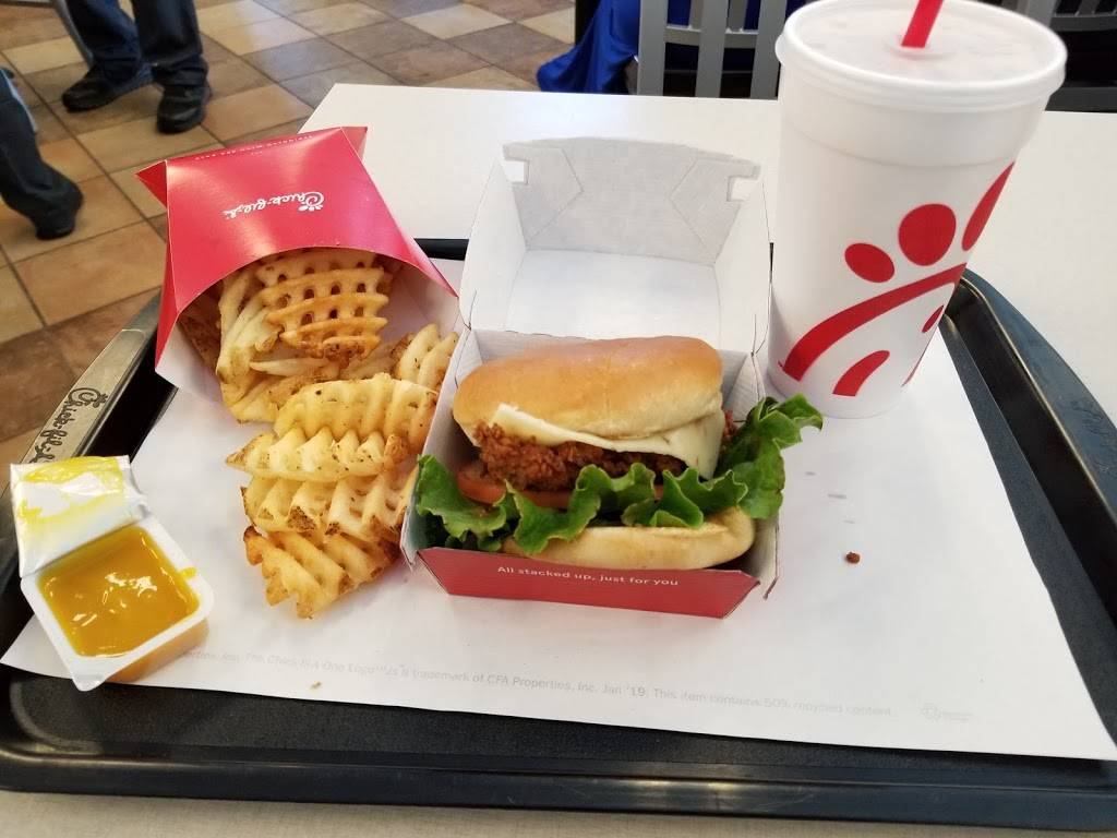 Chick-fil-A | restaurant | 2103 W Market St, Johnson City, TN 37604, USA | 4232322880 OR +1 423-232-2880