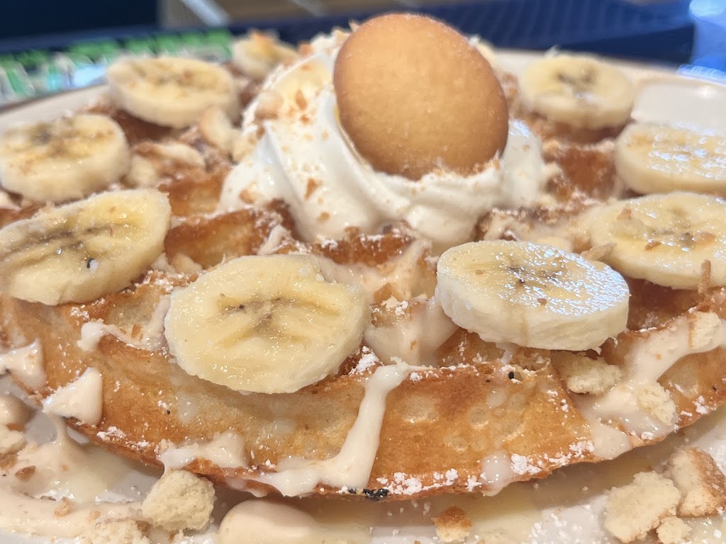 Le Gabrielle Crepes & Waffles | restaurant | 125 N Wayne St, Monroe, GA 30655, USA | 7063958996 OR +1 706-395-8996