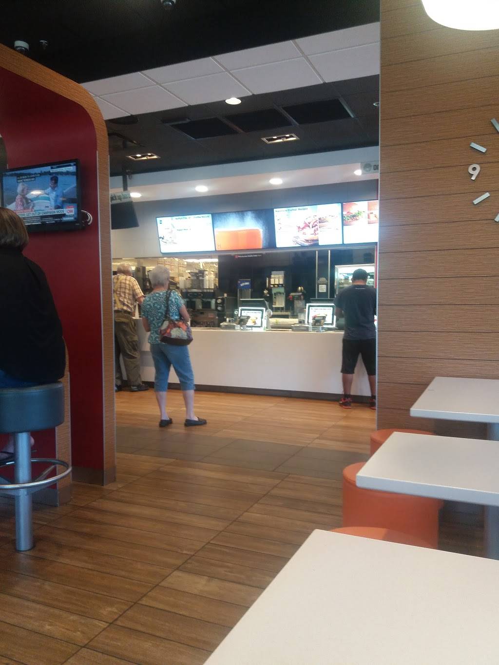 McDonalds | cafe | 350 Mountain Rd, Pasadena, MD 21122, USA | 4104373015 OR +1 410-437-3015