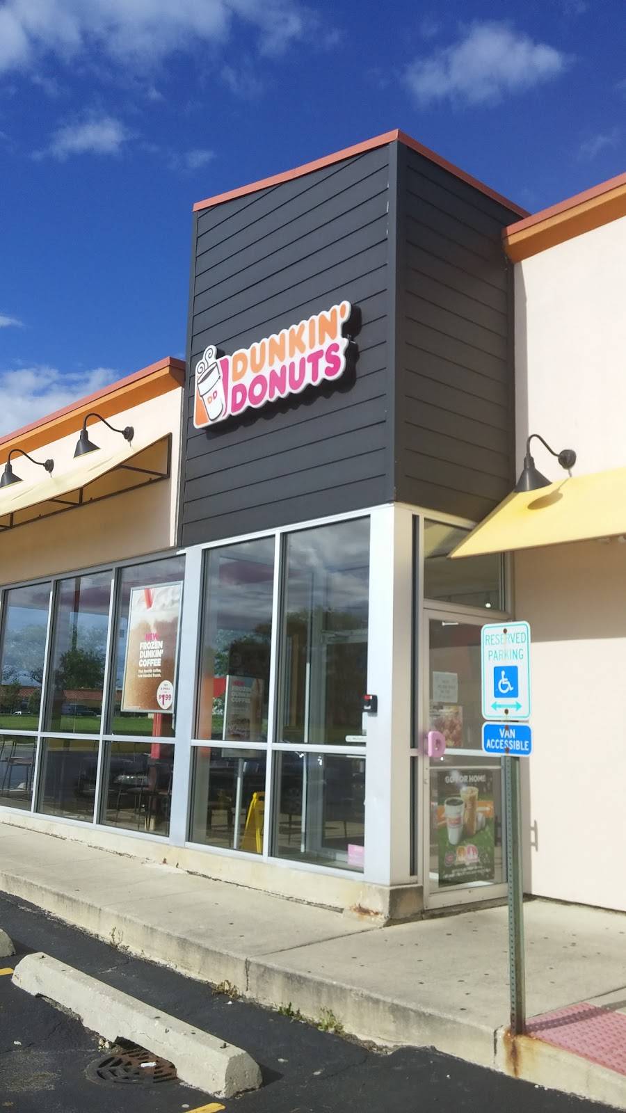 Dunkin | cafe | 880 W Army Trail Rd, Carol Stream, IL 60188, USA | 6302896568 OR +1 630-289-6568