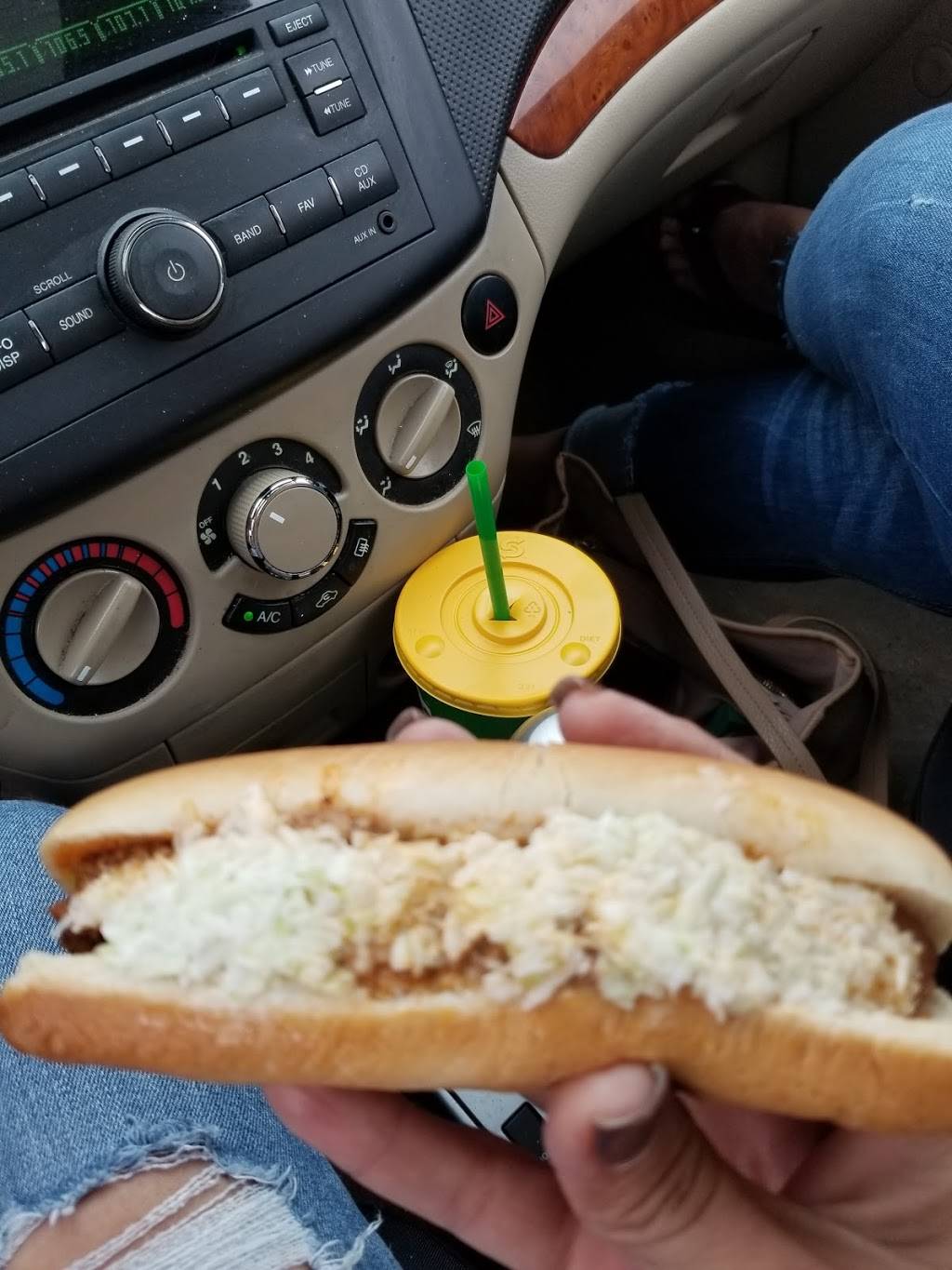 Sams Hot Dogs-Stuarts Draft, VA | restaurant | 2347 Stuarts Draft Hwy, Stuarts Draft, VA 24477, USA | 5403370733 OR +1 540-337-0733