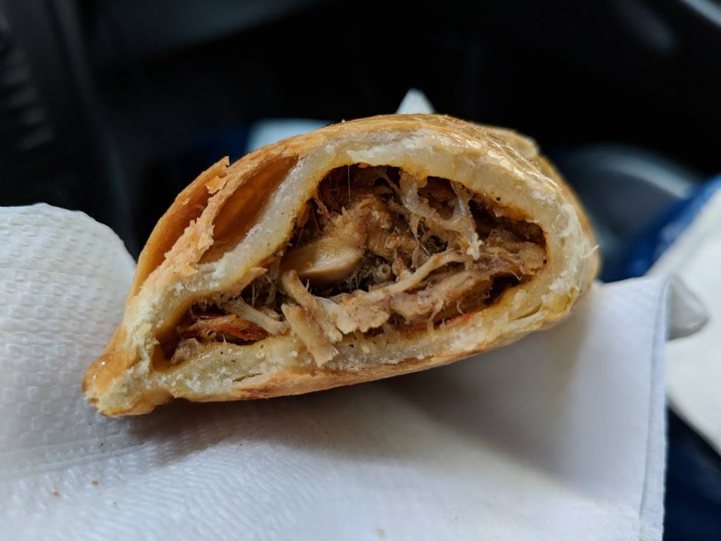 Wooden Table Cafe | cafe | 2300 Broadway, Oakland, CA 94612, USA | 5108796105 OR +1 510-879-6105