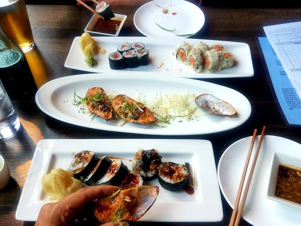 Jett Sushi | meal delivery | 5007 E Colfax Ave, Denver, CO 80220, USA | 3033335007 OR +1 303-333-5007