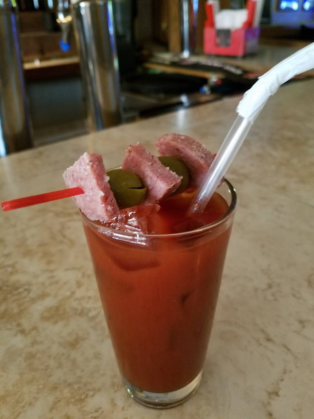 Phils Crummy Corner | restaurant | 323 Columbia St, Brooklyn, NY 11231, USA | 7182461252 OR +1 718-246-1252