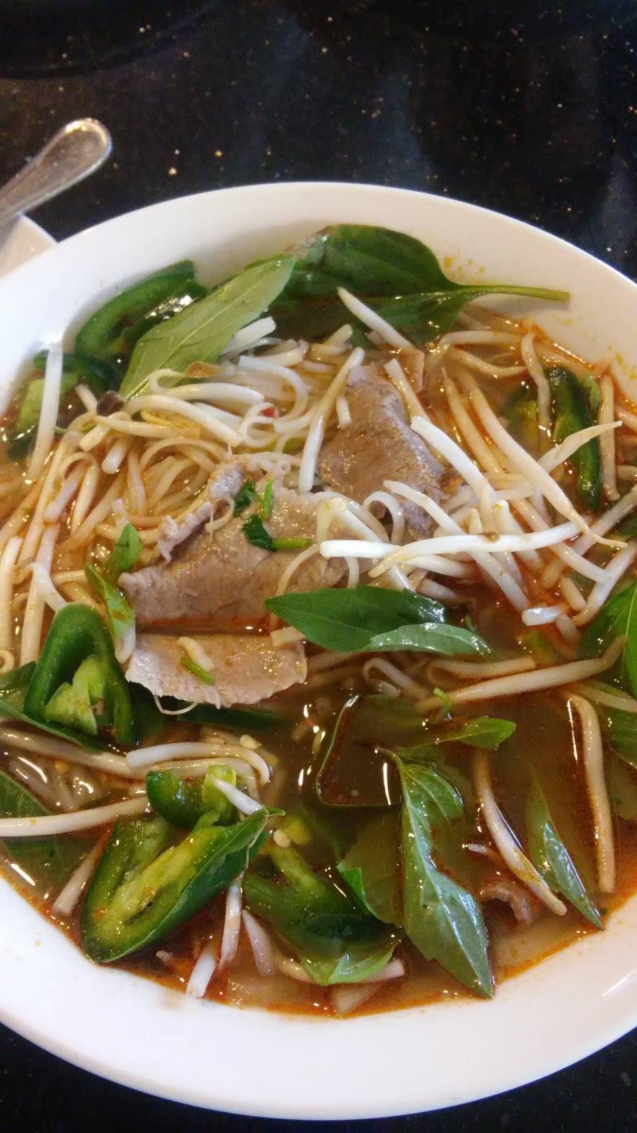 Fresh And Yummy | restaurant | 3112 W Florida Ave, Hemet, CA 92545, USA | 9519256981 OR +1 951-925-6981