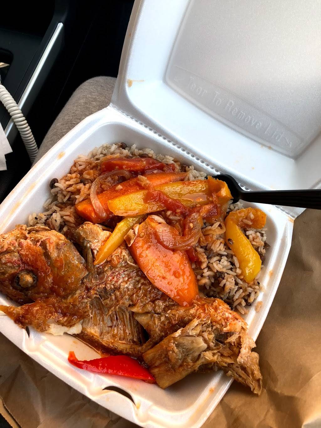 Golden Krust | restaurant | 2718 White Plains Rd, Bronx, NY 10467, USA | 7189442700 OR +1 718-944-2700