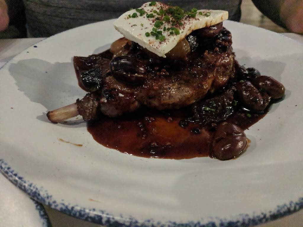 Chrissoulas Restaurant | restaurant | 602 N Milwaukee Ave, Libertyville, IL 60048, USA | 8475493046 OR +1 847-549-3046